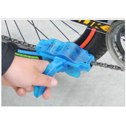 Aparat curatare lant bicicleta