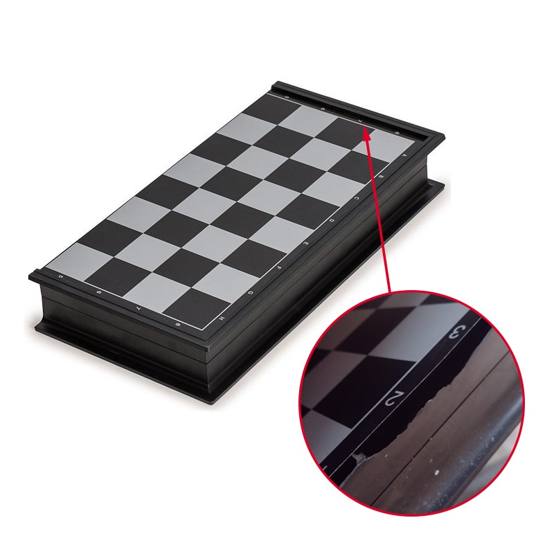 Joc de sah cu 32 piese, magnetic, tabla de joc 32x32 cm, RESIGILAT Joc de sah cu 32 piese, magnetic, tabla de joc 32x32 cm, RESIGILAT
