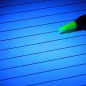 Marker permanent cu cerneala verde invizibila, detectabila sub lumina UV