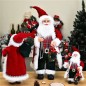 Set 3 figurine decorative Mos Craciun, diverse accesorii, inaltimi diferite Set 3 figurine decorative Mos Craciun, diverse accesorii, inaltimi diferite