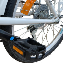 Bicicleta de oras, 20 inch, cadru otel, 6 viteze, cos cumparaturi, portbagaj, alb