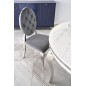 Scaun elegant pentru living sau hotel, spatar matlasat, cadru otel, stil glamour, catifea gri