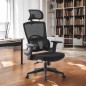 Scaun ergonomic de birou, suport lombar integrat, reglare inaltime, pivotant la 360 grade, maxim 120 kg, negru