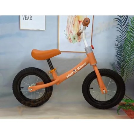 Bicicleta de echilibru, fara pedale, jante spite metalice, roti din cauciuc, maxim 30 kg, portocalie