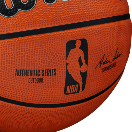 Minge de baschet Wilson NBA AUTHENTIC SERIES OUTDOOR R.5, diametru 23 cm, piele sintetica, portocalie