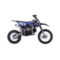 Motocicleta cross pe benzina, 60 km/h, suspensie hidraulica, maneta viteza, 4 trepte de viteza/punct mort, 12V/4Ah, albastru Motocicleta cross pe benzina, 60 km/h, suspensie hidraulica, maneta viteza, 4 trepte de viteza/punct mort, 12V/4Ah, albastru
