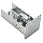 Rola de ghidare zincata pentru sina 60x60x4 mm cu capat, rulment inclus Rola de ghidare zincata pentru sina 60x60x4 mm cu capat, rulment inclus
