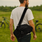 Set 3 genti portbagaj bicicleta, 1 termica 16 litri, 2 laterale, elemente reflectorizante Set 3 genti portbagaj bicicleta, 1 termica 16 litri, 2 laterale, elemente reflectorizante