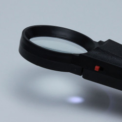 Lupa de mana cu iluminare LED, 65 mm