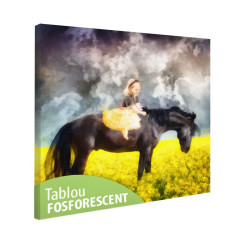 Tablou fosforescent Fetita pe cal 