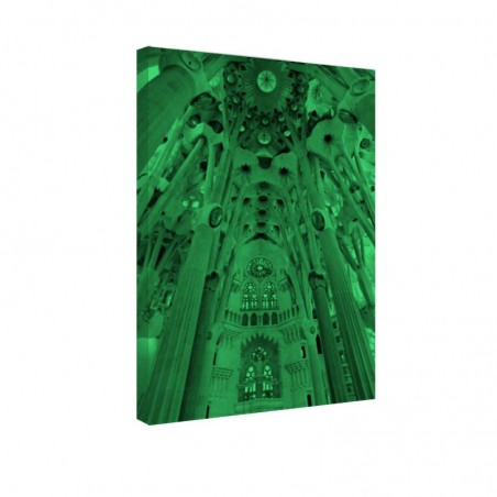 Tablou fosforescent Sagrada Familia in interior