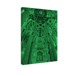 Tablou fosforescent Sagrada Familia in interior