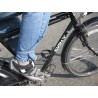 Set 2 clipsuri metalice reflectorizante de bicicleta, pentru protejarea pantalonului