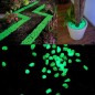 Pietricele fosforescente verzi pentru decor glow, granulatie 25 mm, natur