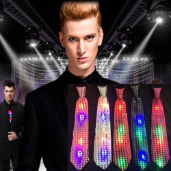 Cravata luminoasa LED RGB cu paiete, textil, 3 moduri iluminare, 33 cm