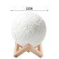 Lampa luna 3D 12cm, multicolora 5 efecte, reincarcabila, telecomanda, suport lemn Lampa luna 3D 12cm, multicolora 5 efecte, reincarcabila, telecomanda, suport lemn