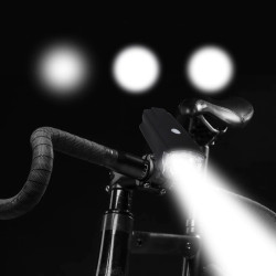 Lanterna LED bicicleta, 180 lm, curea, impermeabila, 3 moduri iluminare