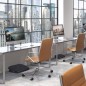 Suport pentru picioare, design ergonomic, suprafata antiderapanta, unghi 15 grade Suport pentru picioare, design ergonomic, suprafata antiderapanta, unghi 15 grade