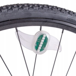 Lumini spite bicicleta, LED RGB, 12 modele luminoase, senzor miscare, baterii CR2032