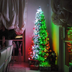 Instalatie smart Twinkly 100 LED-uri RGB, control smartphone prin Wi-fi/Bluetooth, 8 m, IP44