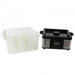 Sterilizator prosoape cu aburi, 750W, display LCD, 2 functii, volum 2.4 L