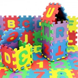 Covor tip puzzle, 36 piese din spuma moale, litere si cifre, 0.8 mp, multicolor