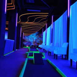 Vopsea UV neon roz