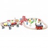 Trenulet lemn, cale ferata 110x60x30 cm, masini, oras, benzinarie, spital, diverse piese lemn multicolore