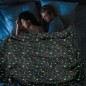 Patura fosforescenta 150x200 cm, stelute glow in the dark, moale si confortabila Patura fosforescenta 150x200 cm, stelute glow in the dark, moale si confortabila