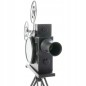 Ceas metal retro, forma camera video cu trepied si 2 role film, dimensiune 30x29x53 cm Ceas metal retro, forma camera video cu trepied si 2 role film, dimensiune 30x29x53 cm
