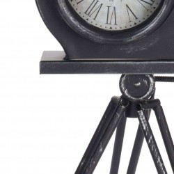 Ceas metal retro, forma camera video cu trepied si 2 role film, dimensiune 30x29x53 cm