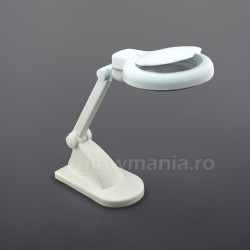 Lampa de masa cu lupa reglabila