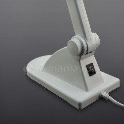 Lampa de masa cu lupa reglabila