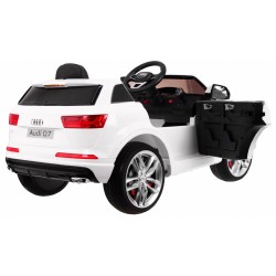 Masinuta electrica Audi Q7 Quatro S-Line, sport, 12V, buton STOP, faruri LED, MP3, USB, AUX, 119x67x53cm
