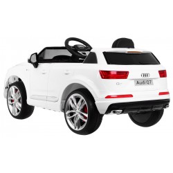 Masinuta electrica Audi Q7 Quatro S-Line, sport, 12V, buton STOP, faruri LED, MP3, USB, AUX, 119x67x53cm