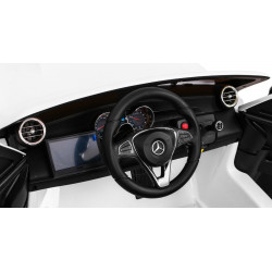 Masinuta electrica Mercedes GLC 63S, 4 motoare, roti spuma EVA, panou tactil