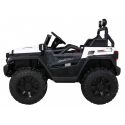 Masinuta electrica Master Of Terain, 4 motoare, roti spuma EVA, 2 locuri, Bluetooth, alb