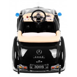 Masinuta electrica Mercedes-Benz 300S, clasica, 12V, mod educativ, melodii, Bluetooth, USB, centura de siguranta, 122x80x85cm