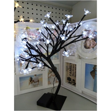 Decoratiune luminoasa tip veioza, model arbore, inaltime 47 cm, alimentare baterii
