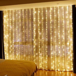 Instalatie de Craciun tip perdea, 3x3 m, 300 LED-uri, 8 jocuri de lumini, 5W, control telecomanda