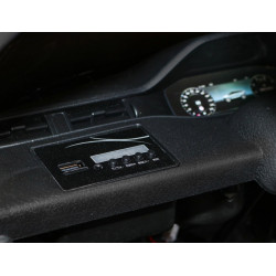 Vehicle Range Rover Evoque Black