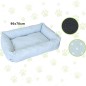 Culcus pentru caini sau pisici, marime L, forma dreptunghiulara, material textil, model cu buline, 90x70 cm