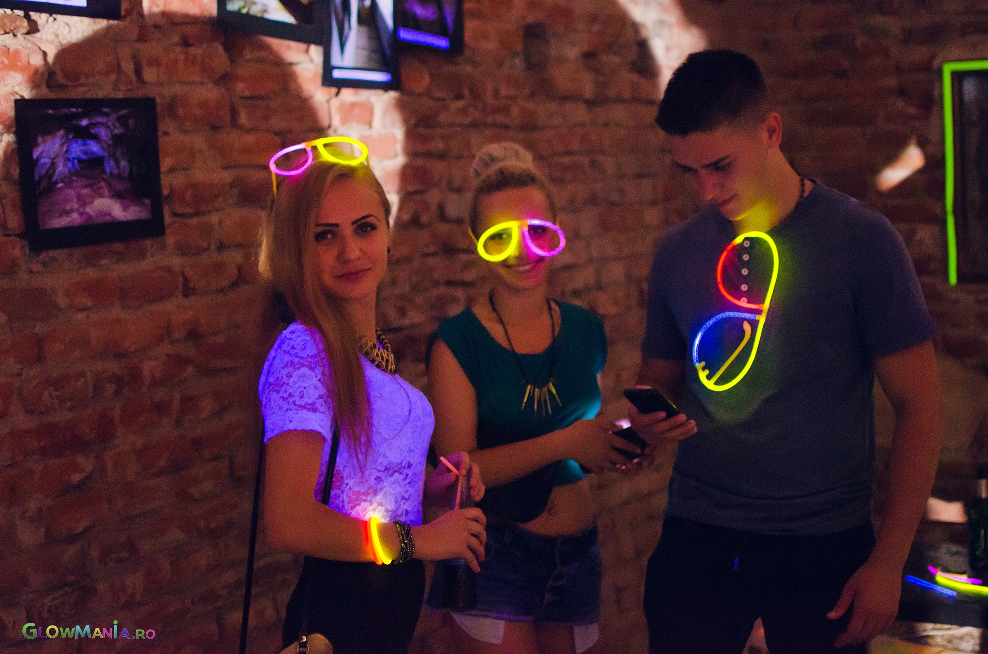 glow party la spactiile ryma